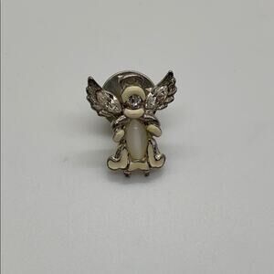 Vintage angel small pin